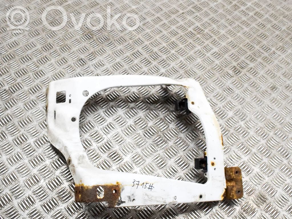 Ford Transit Ajovalon kannake 