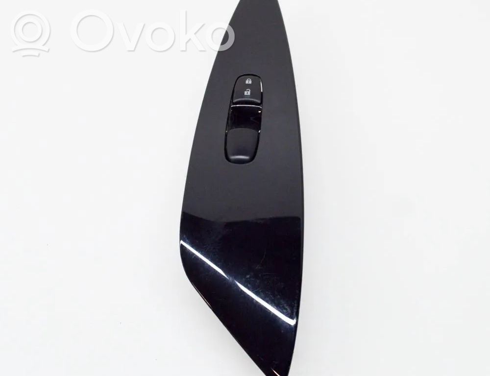 Nissan Leaf I (ZE0) Interruttore di controllo dell’alzacristalli elettrico 