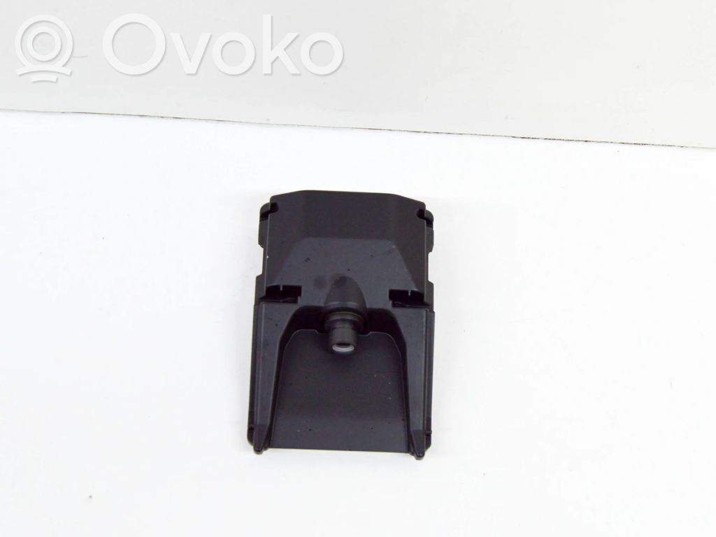 Peugeot 3008 II Windshield/windscreen camera 