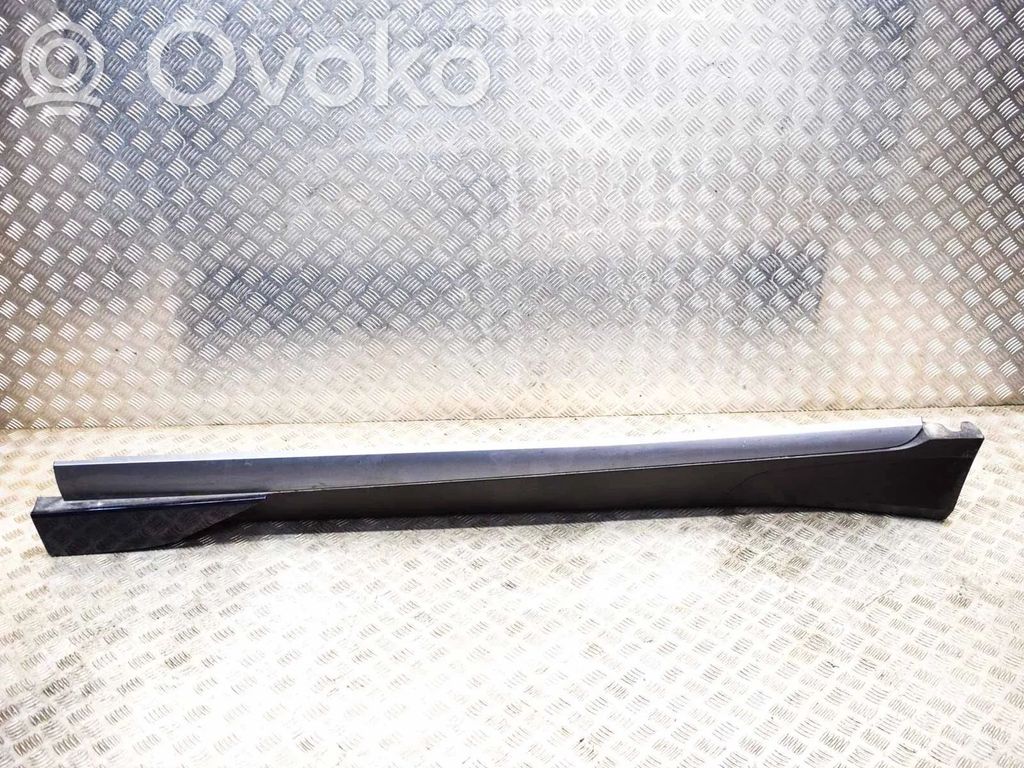 BMW i3 Slenkstis 