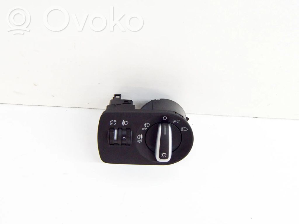 Light switch   8X2941531P,8P0919094B
