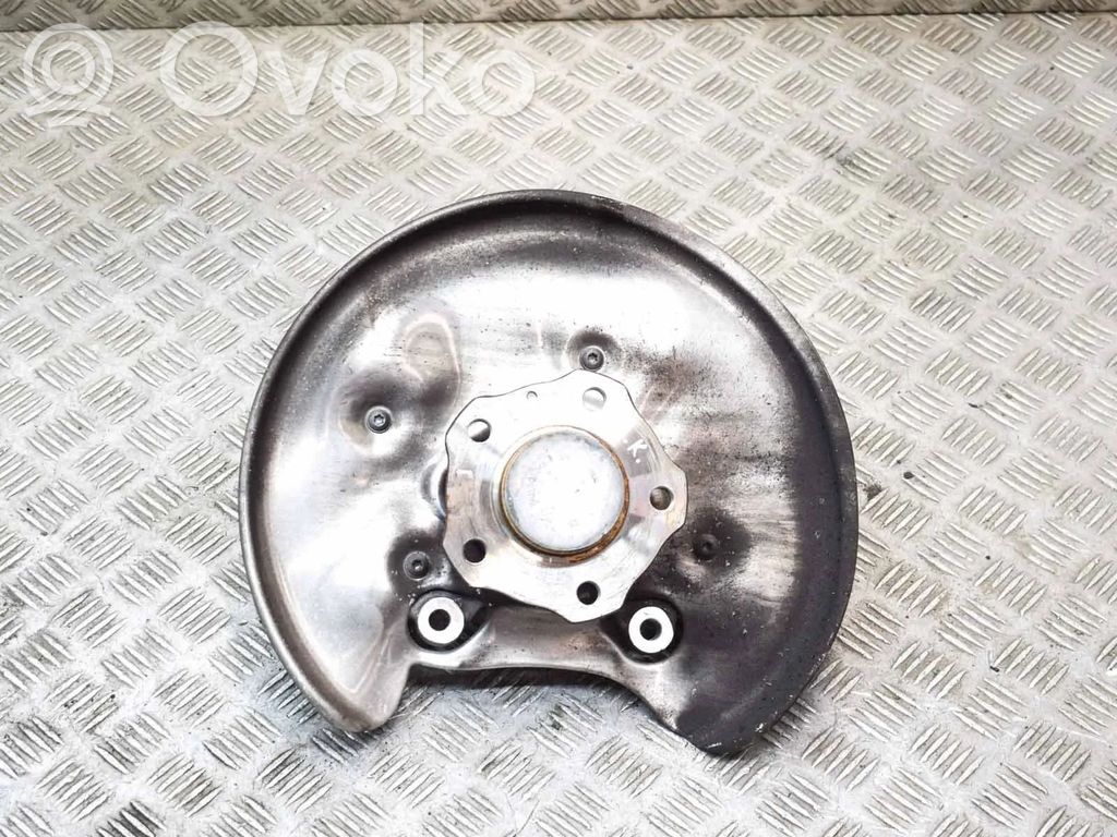 Audi A5 Cubo de rueda trasera 