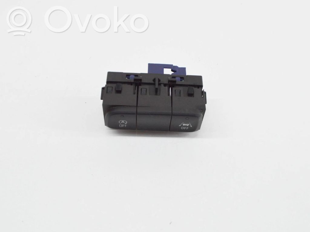 Opel Corsa F A set of switches 