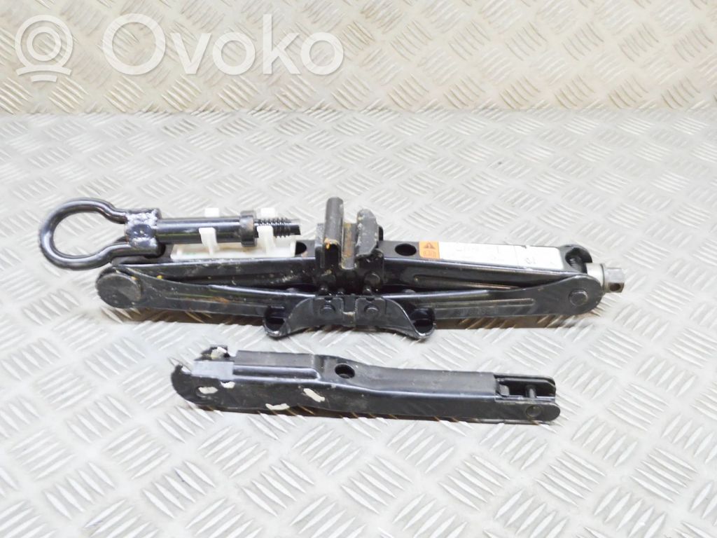 Ford Focus Instrumentu komplekts 