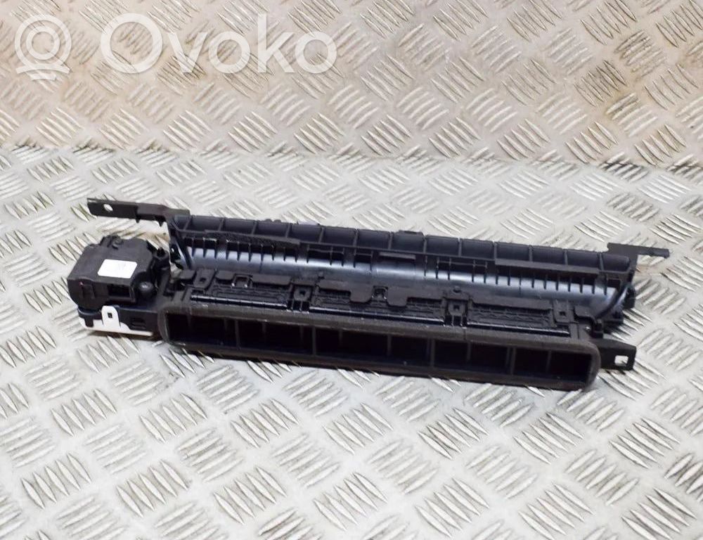 Tesla Model 3 Lango oro grotelės 