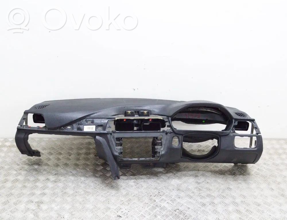 BMW 3 F30 F35 F31 Deska rozdzielcza 