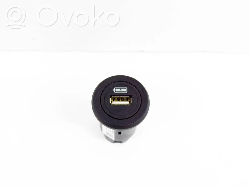 Jaguar I-Pace Enchufe conector USB 