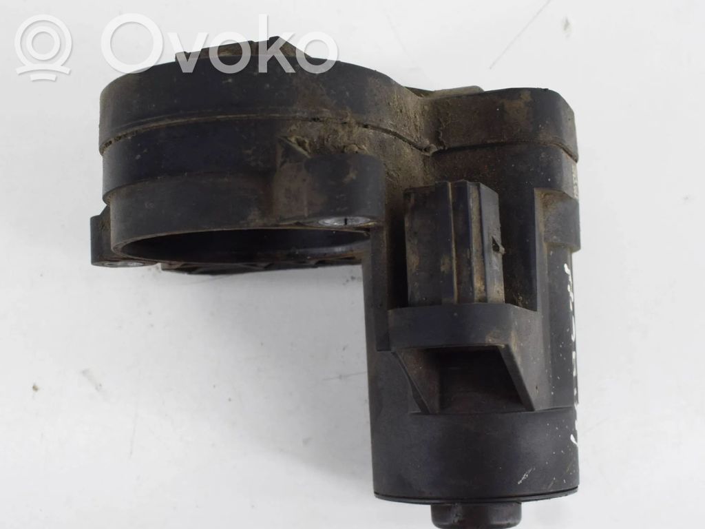 Volkswagen Golf VII Motore del freno a mano/freno di stazionamento
