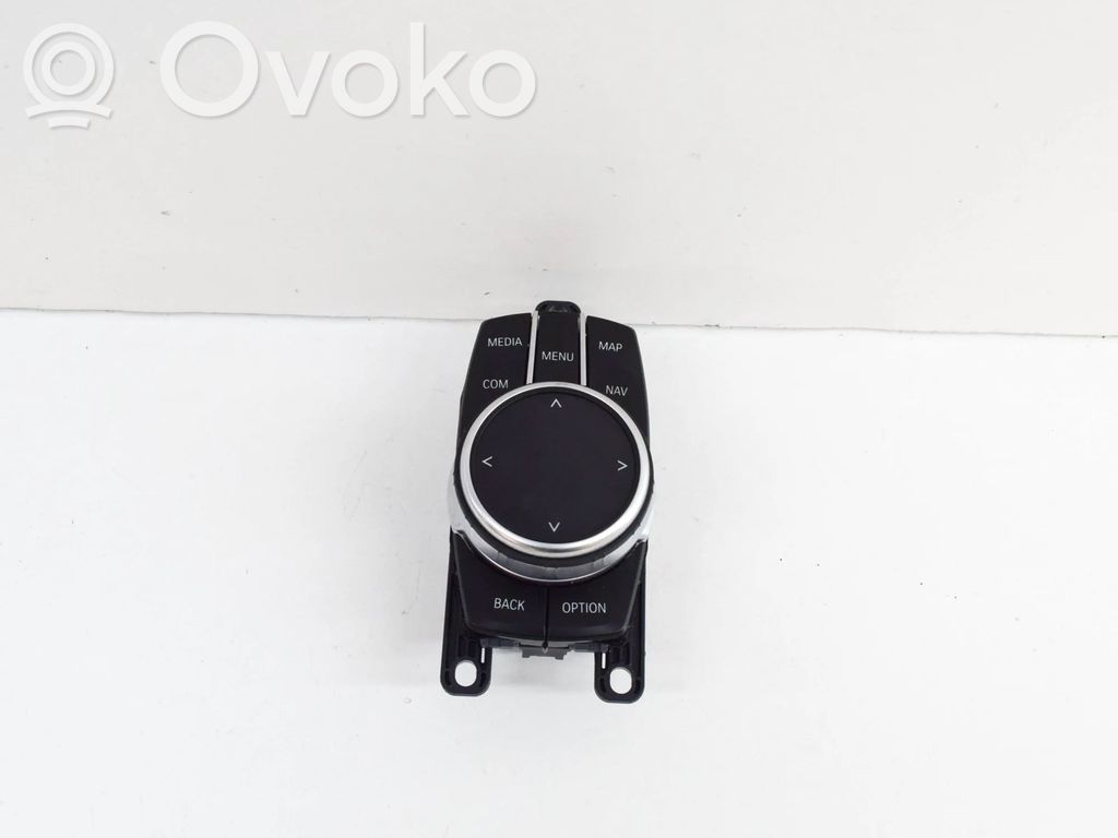 BMW iX3 G08 Head unit multimedia control 