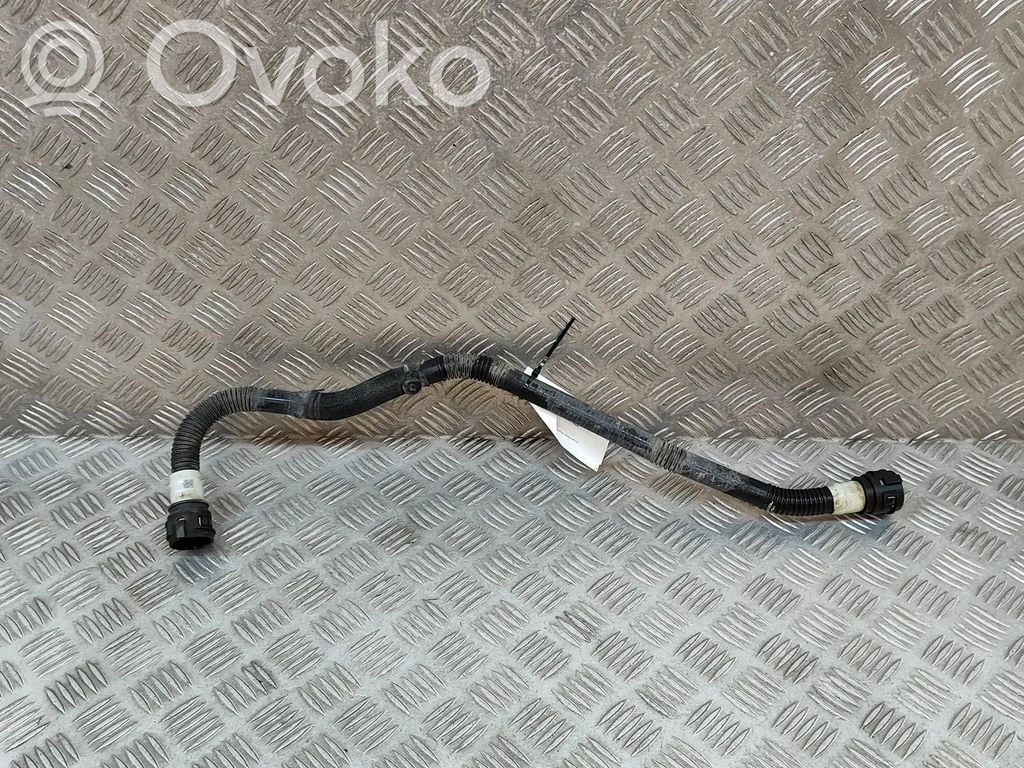 Tesla Model 3 Engine coolant pipe/hose 