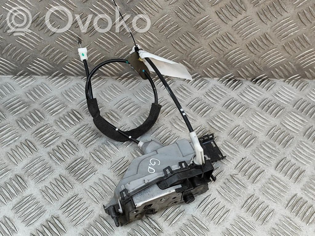 Peugeot 5008 Takaoven lukko 