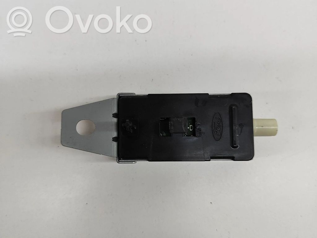 Ford Puma Antenos stiprintuvas 