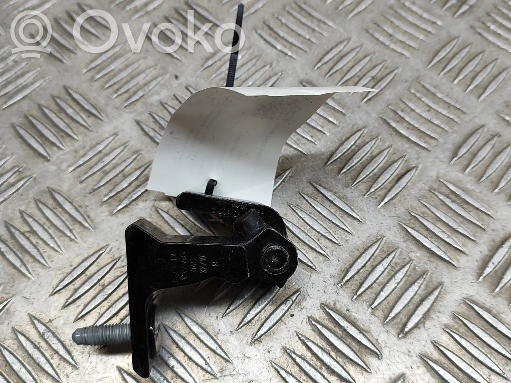 Etuoven yläsarana   8W0831404A
