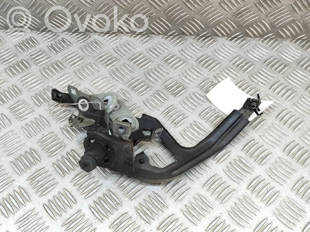 BMW 5 F10 F11 Supporto di montaggio del parafango 