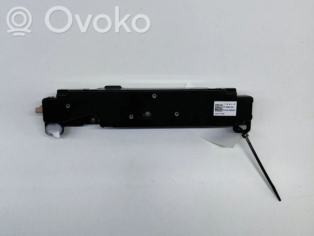 Amplificatore antenna   158560100E