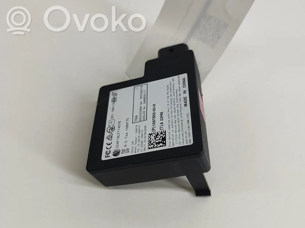 Tesla Model 3 Unidad de control/módulo de carrocería central 