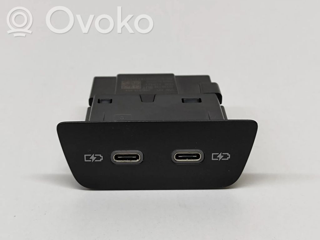 Priză USB   2G6035954