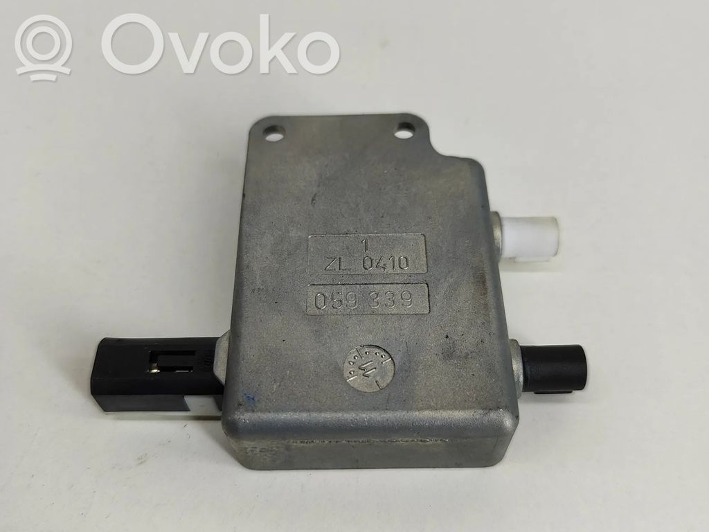 Mercedes-Benz C W204 Amplificatore antenna