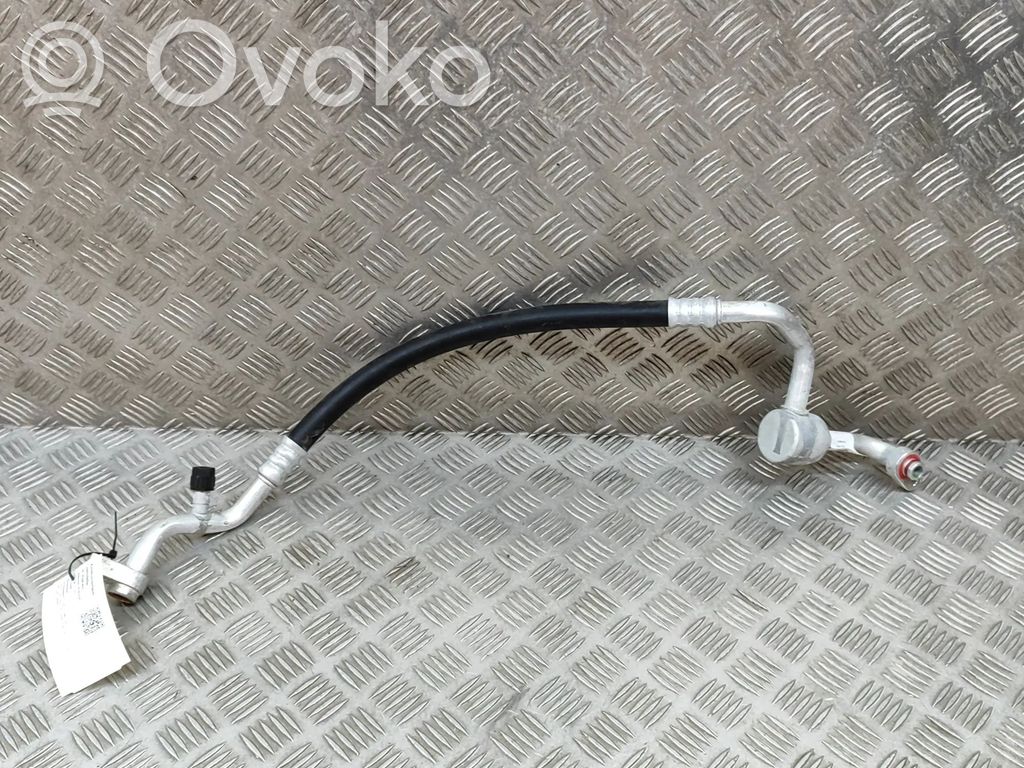 Ford Puma Ilmastointilaitteen putki (A/C) 