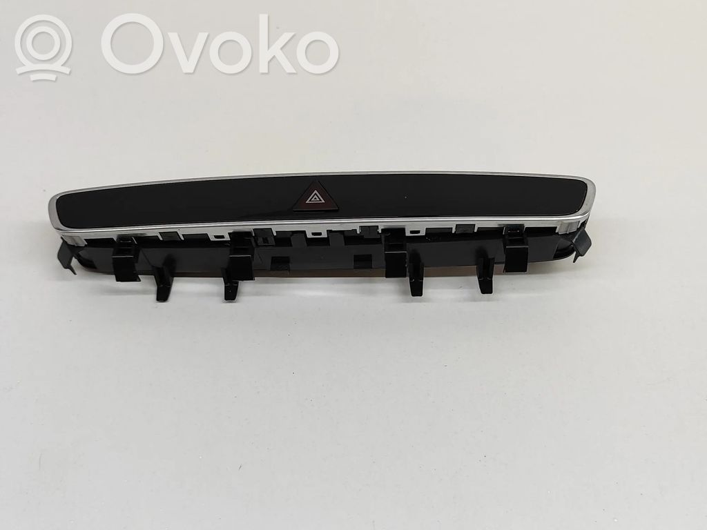 Mercedes-Benz E W213 Hazard light switch 