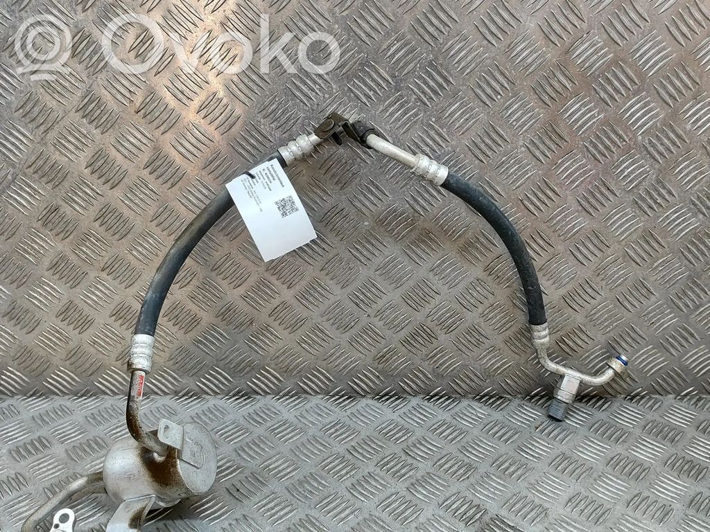 KIA EV6 Ilmastointilaitteen putki (A/C) 