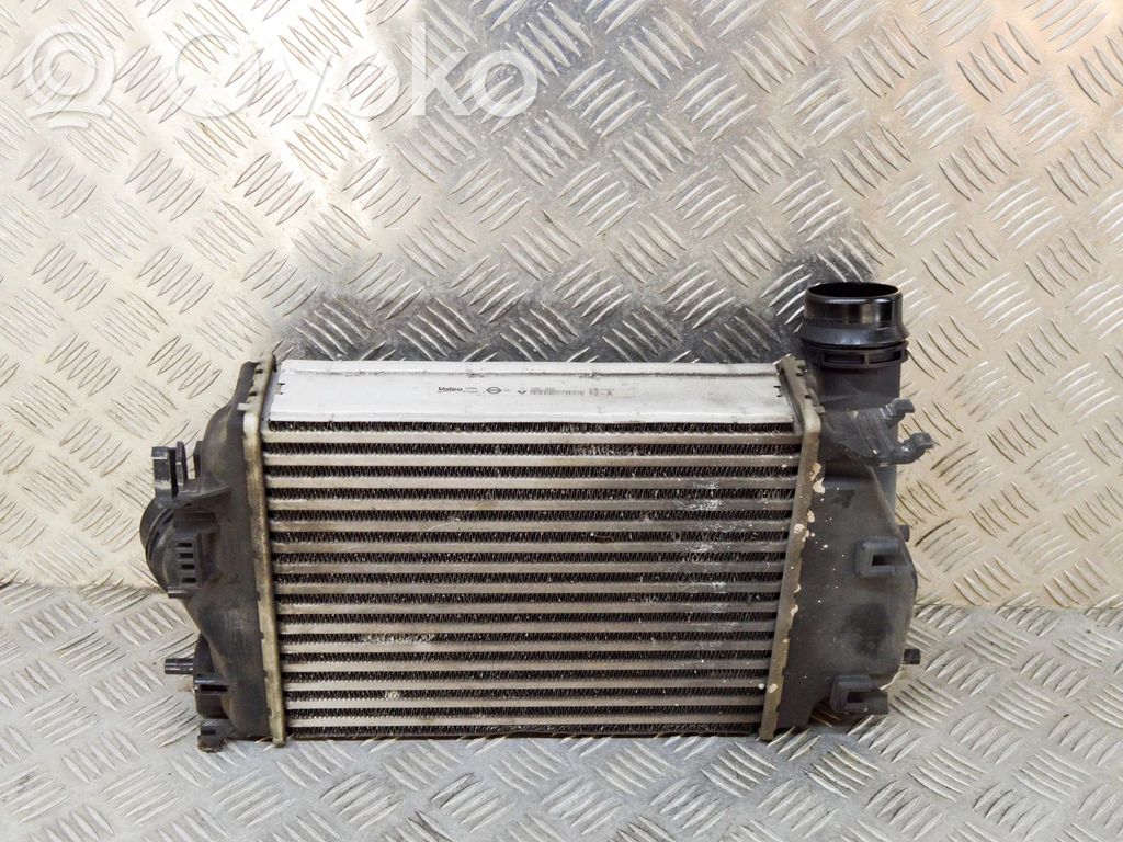 Nissan Qashqai Intercooler radiator 