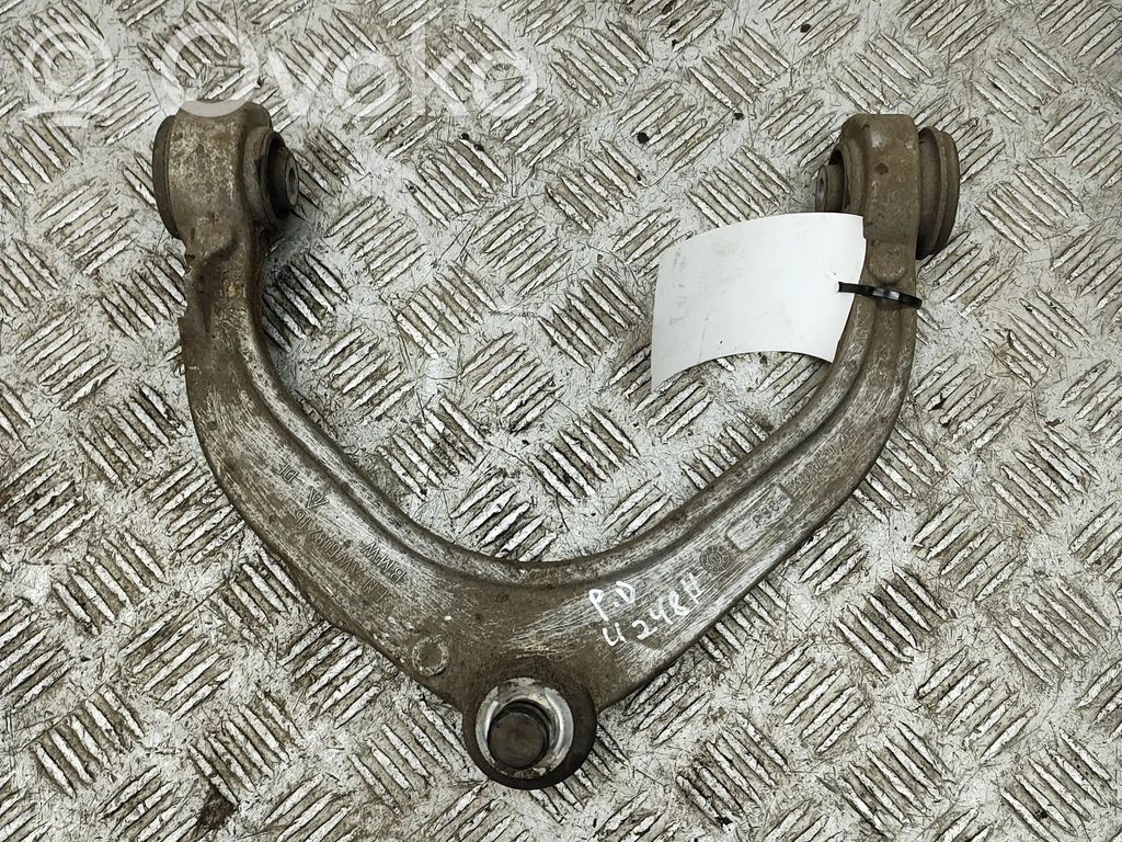 BMW X5 E70 U veida svira 