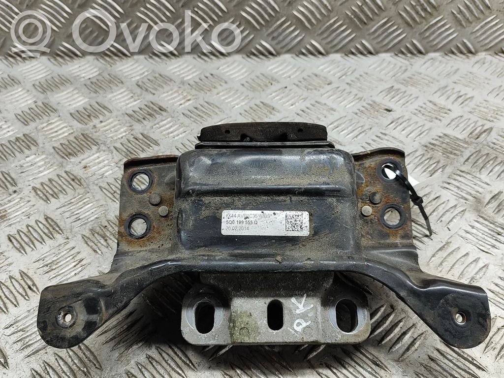 Volkswagen Golf VII Wspornik / Mocowanie silnika 
