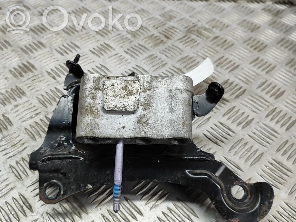 Lexus UX Engine mount bracket 