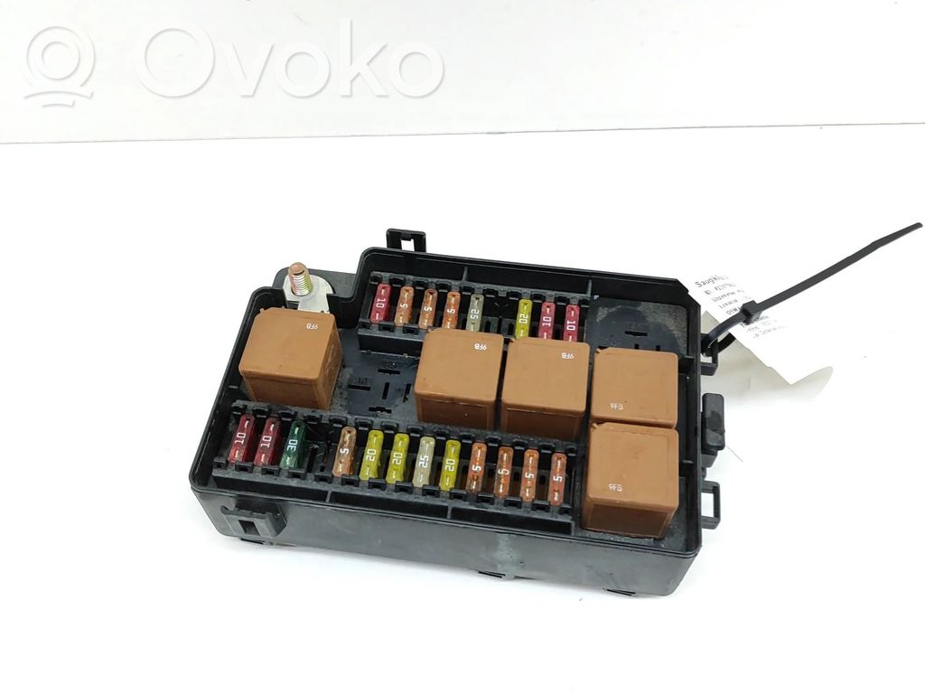 Jaguar XJ X40 Fuse module 