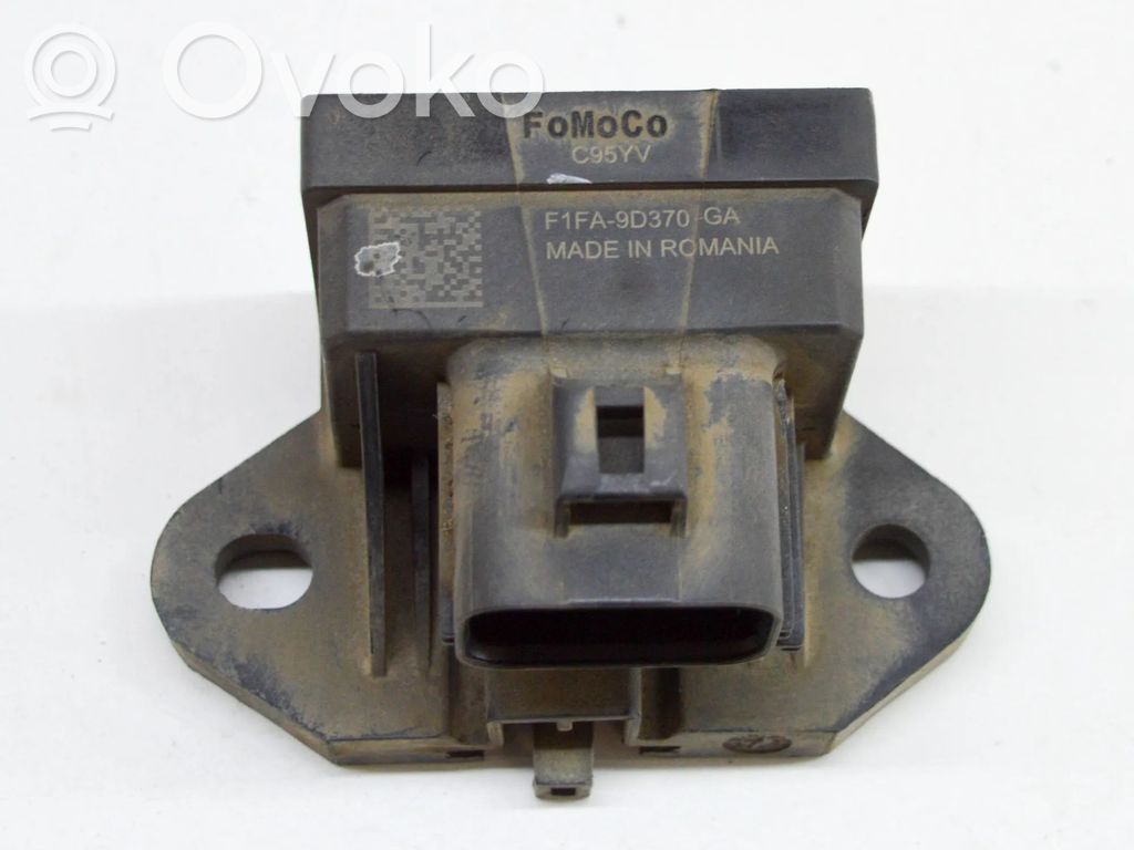 Unité de commande / module de pompe à carburant   F1FA9D370GA