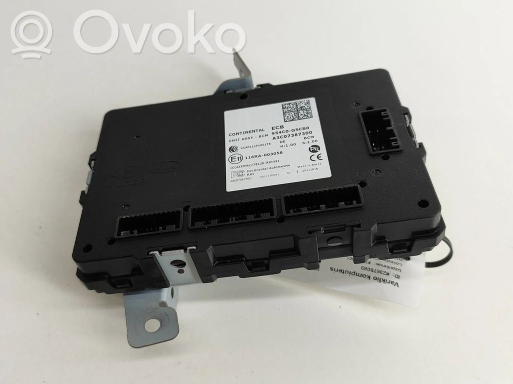 KIA Niro Korin keskiosan ohjainlaite 