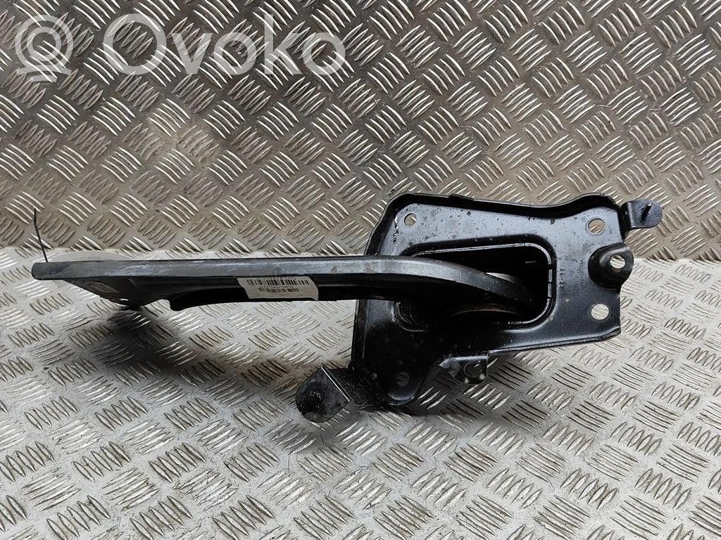 Volvo XC40 Querlenker Achsschenkel hinten 
