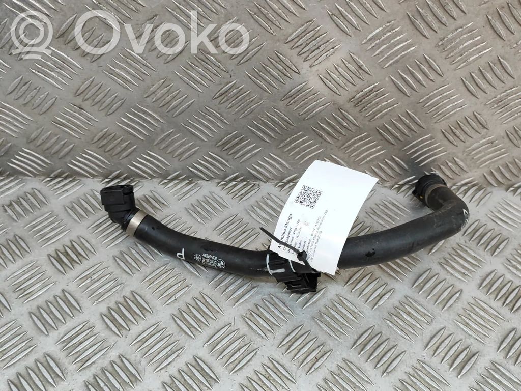 BMW i4 Engine coolant pipe/hose 