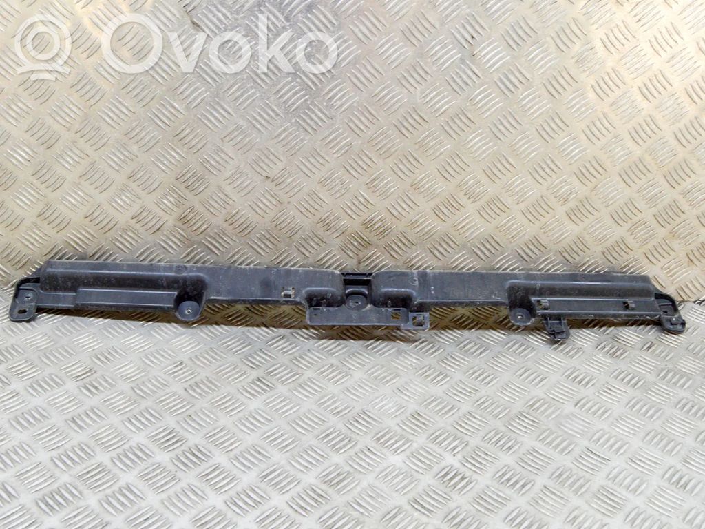 Opel Insignia B Uchwyt / Mocowanie zderzaka tylnego 