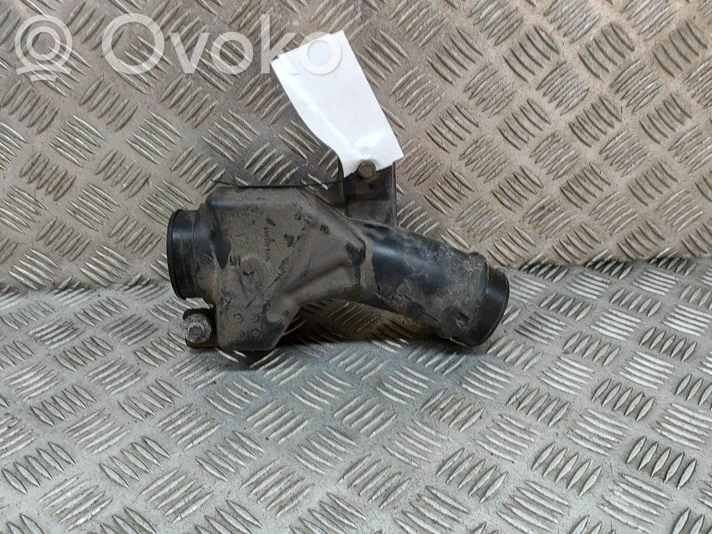 Część rury dolotu powietrza   17253R7CG03