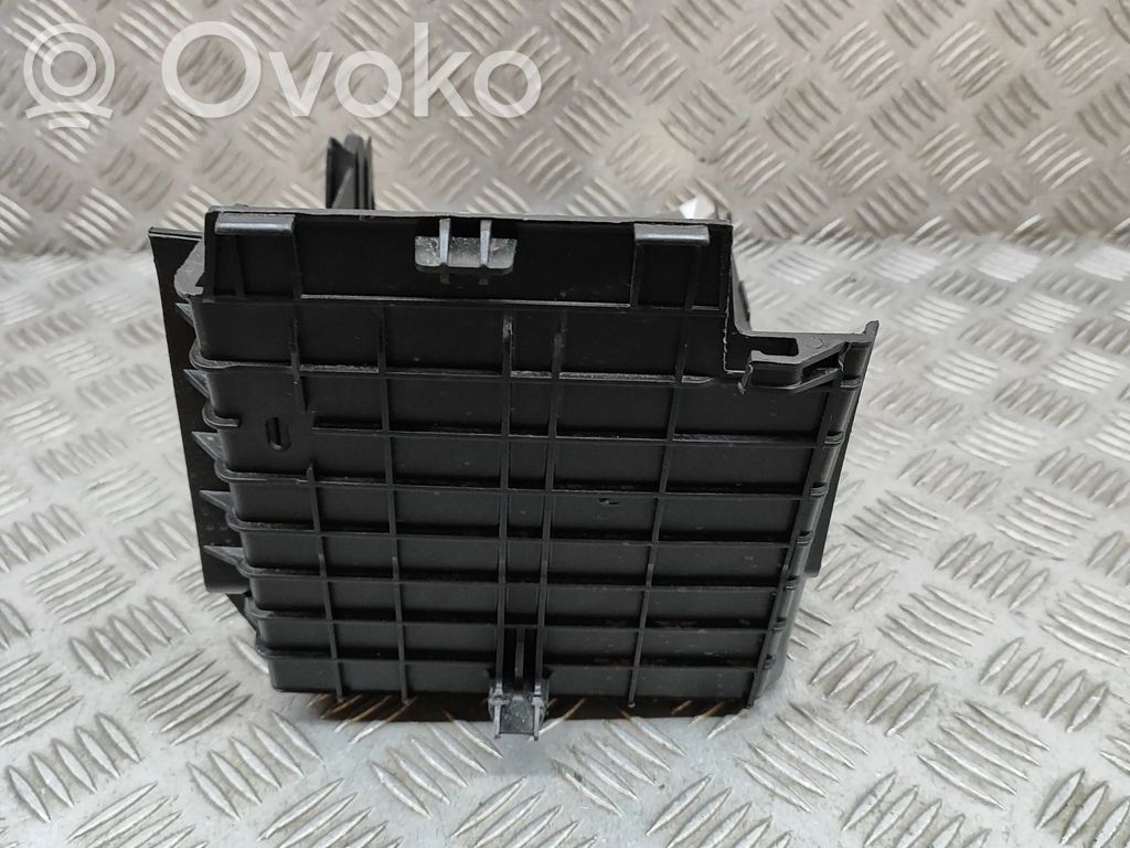 Batteriekasten   9801801880
