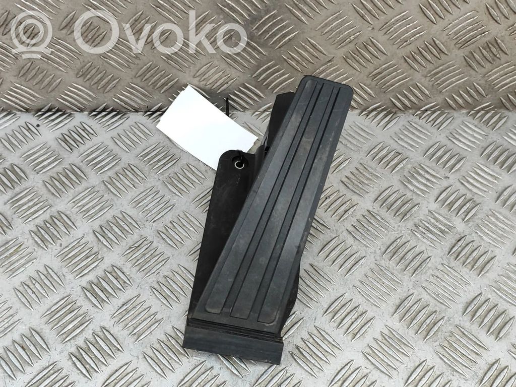 Porsche Taycan 9J1 Kaasupoljin 