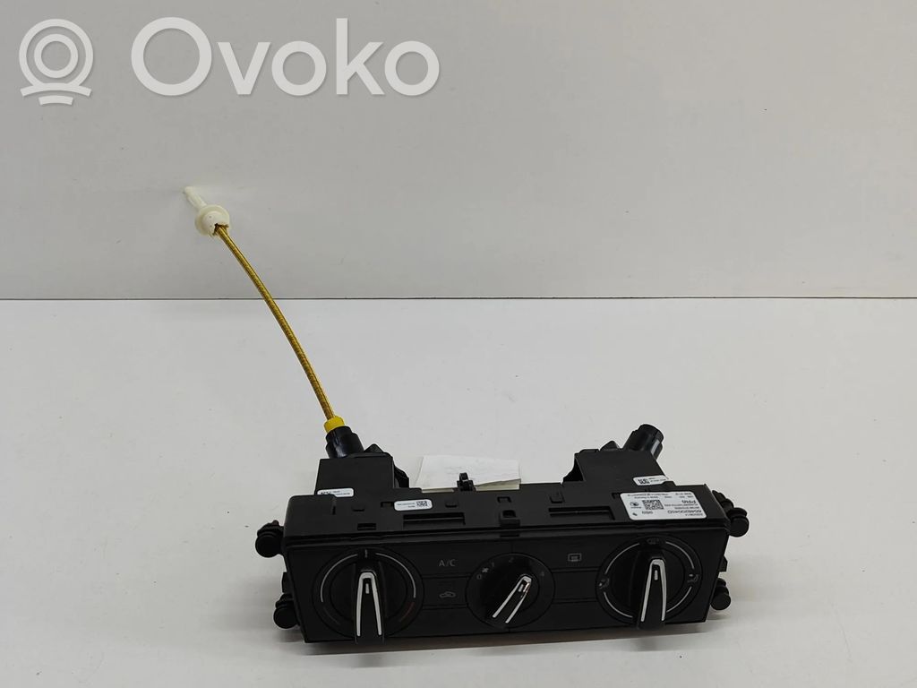 Skoda Scala Interior fan control switch 
