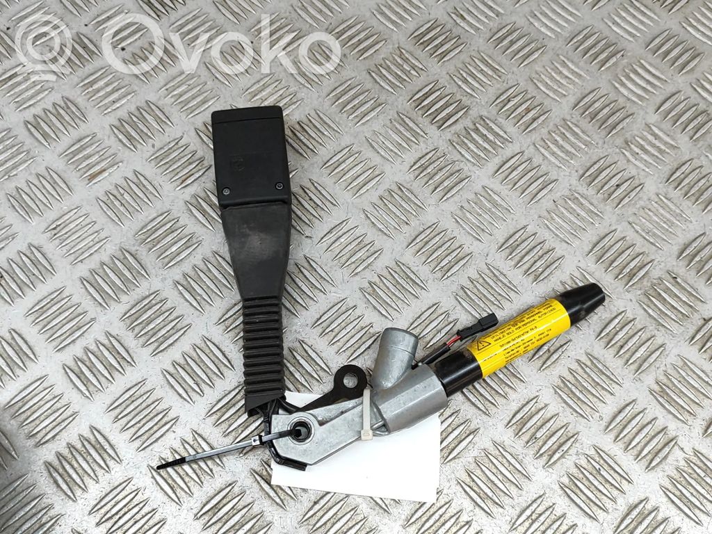 Hebilla del cinturón delantero   3065664,7295964