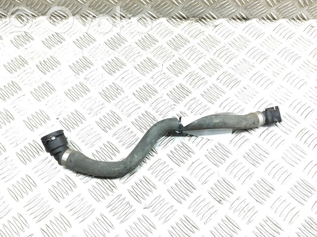BMW 3 GT F34 Conductă/furtun lichid de răcire motor 