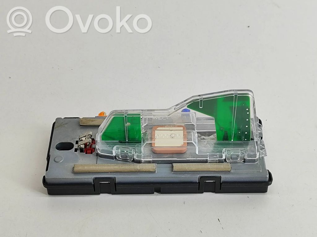 GPS Antenne   31438104