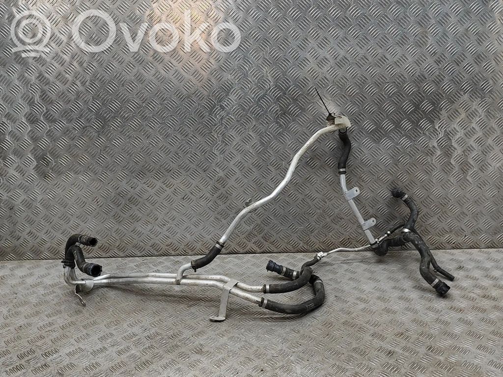 Mercedes-Benz B W246 W242 Przewód / Wąż chłodnicy 