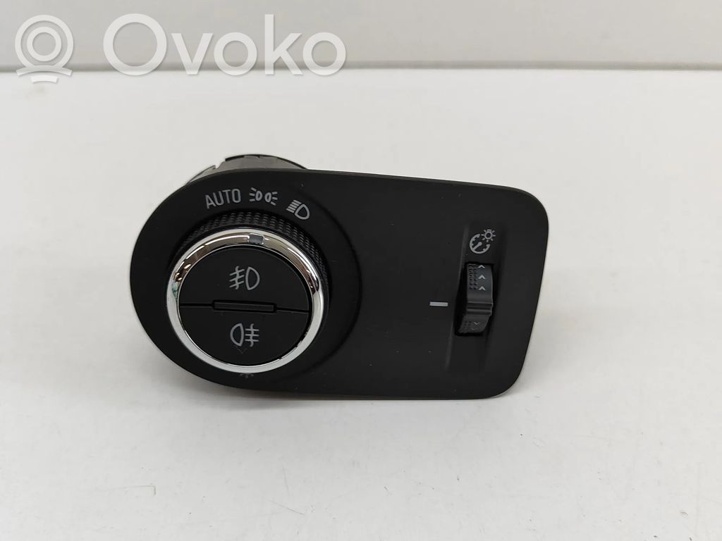 Opel Mokka B Interruptor de luz 