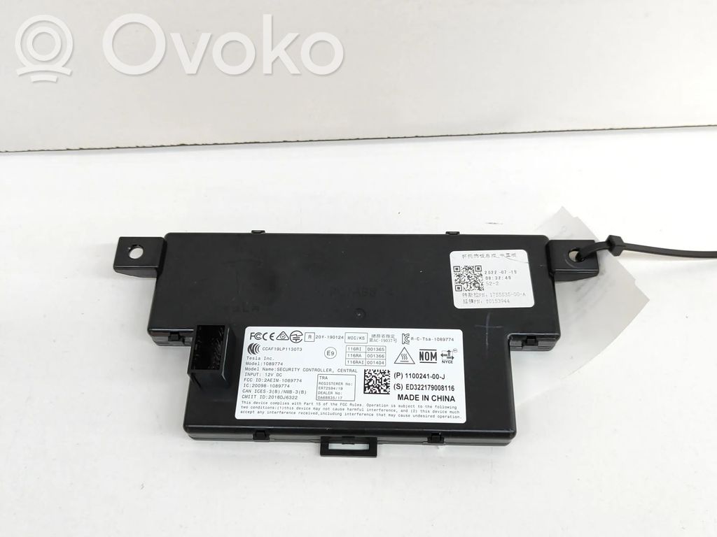 Tesla Model Y Door central lock control unit/module 