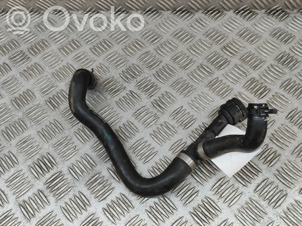 Porsche Taycan 9J1 Engine coolant pipe/hose 