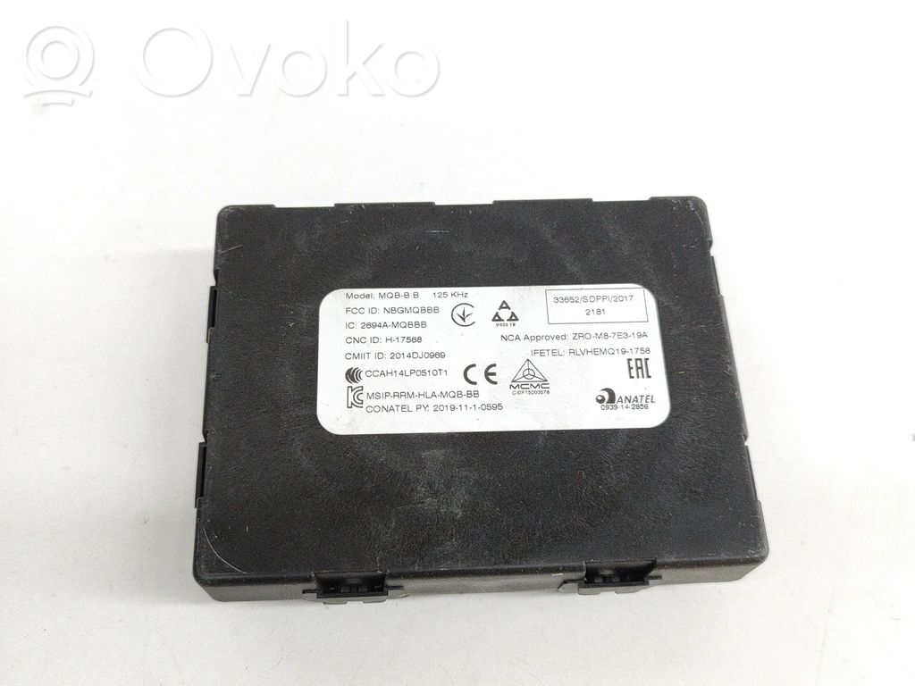 Volkswagen PASSAT B8 Unidad de control/módulo del control remoto 