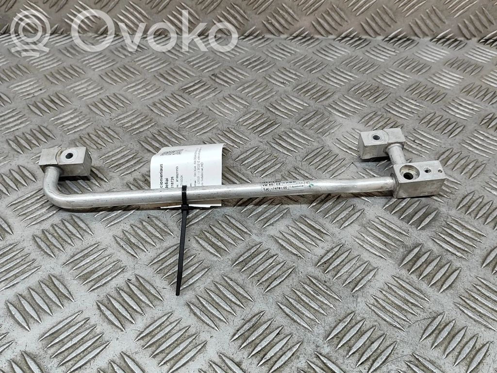 Skoda Enyaq iV Tuyau de climatisation 