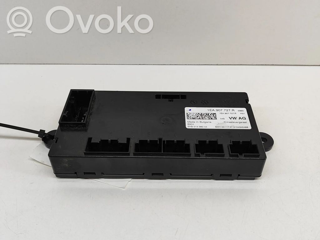 Skoda Enyaq iV Panel klimatyzacji 