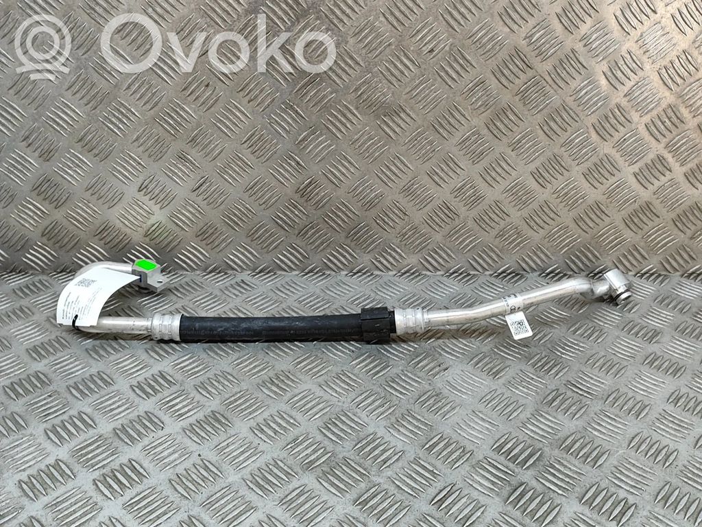 Audi e-tron Ilmastointilaitteen putki (A/C) 